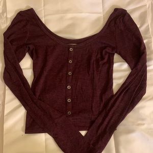 Cropped Maroon long sleeve shirt